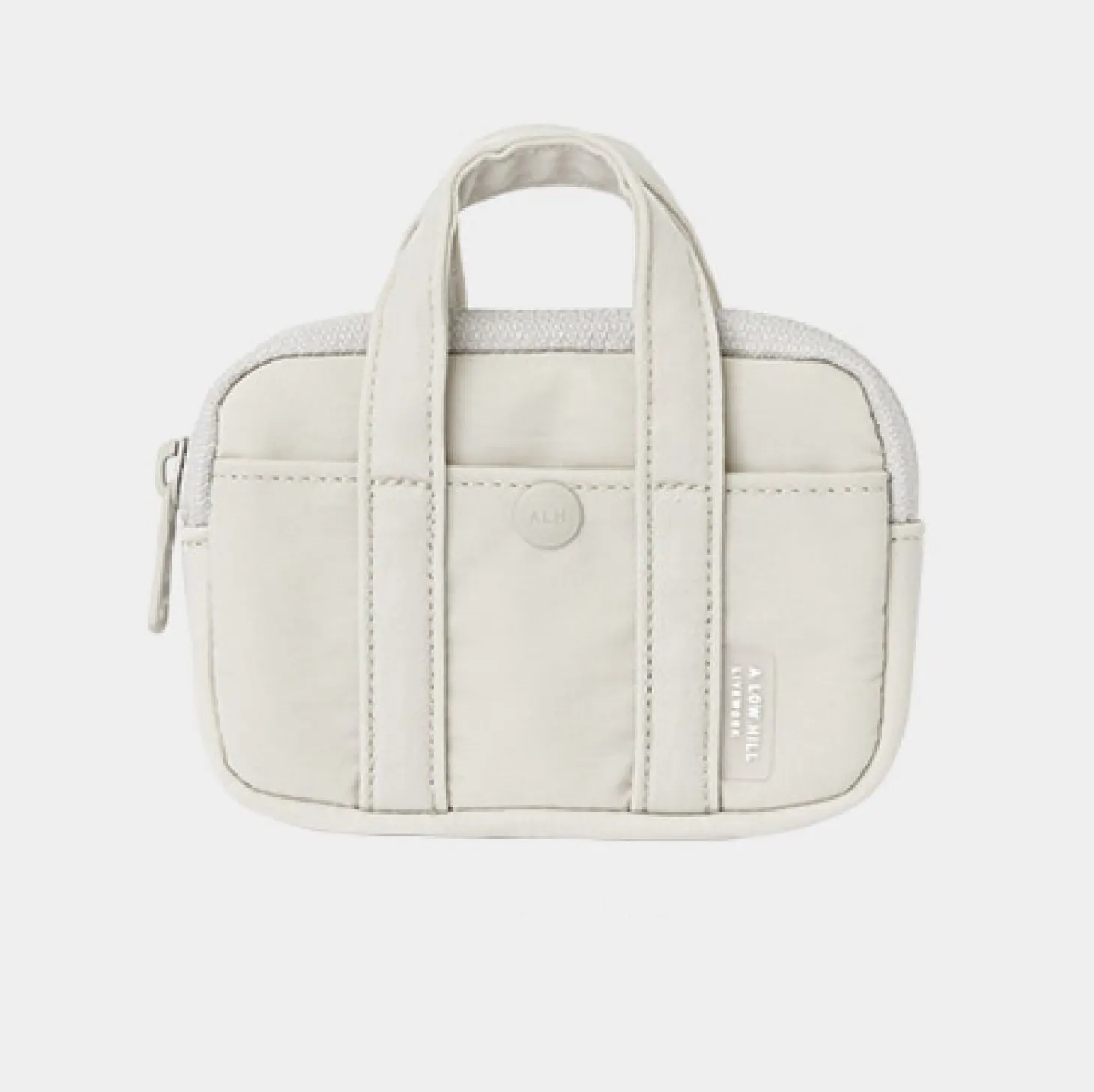 A Low Hill Pocket Card Pouch v7