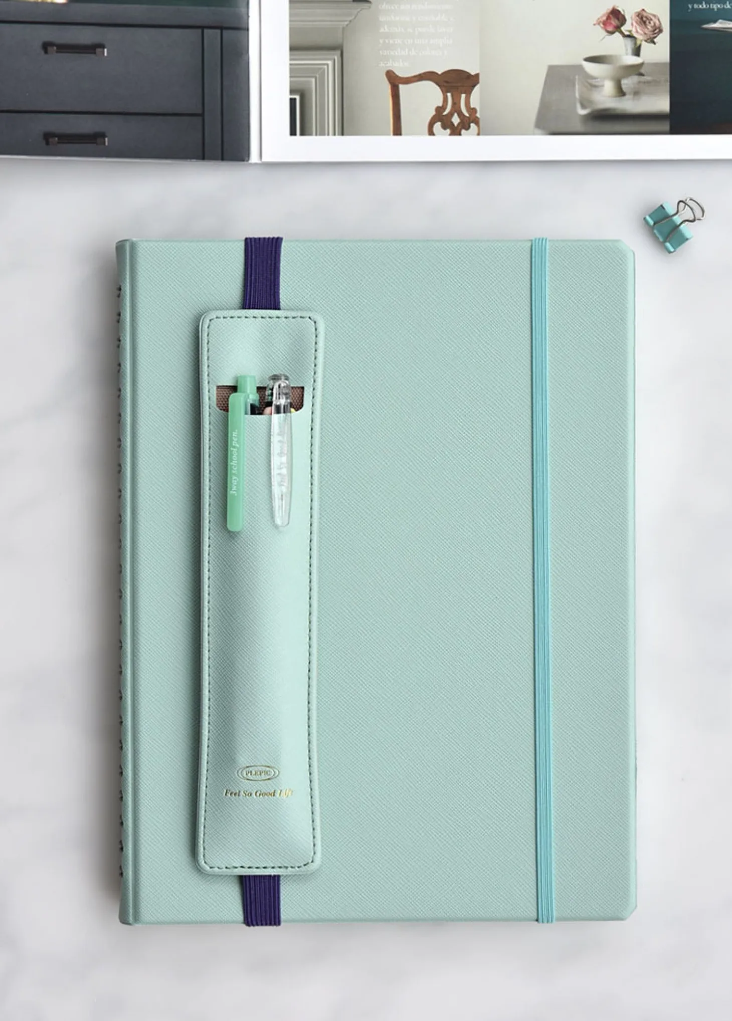 Classy Attachable Pen Holder