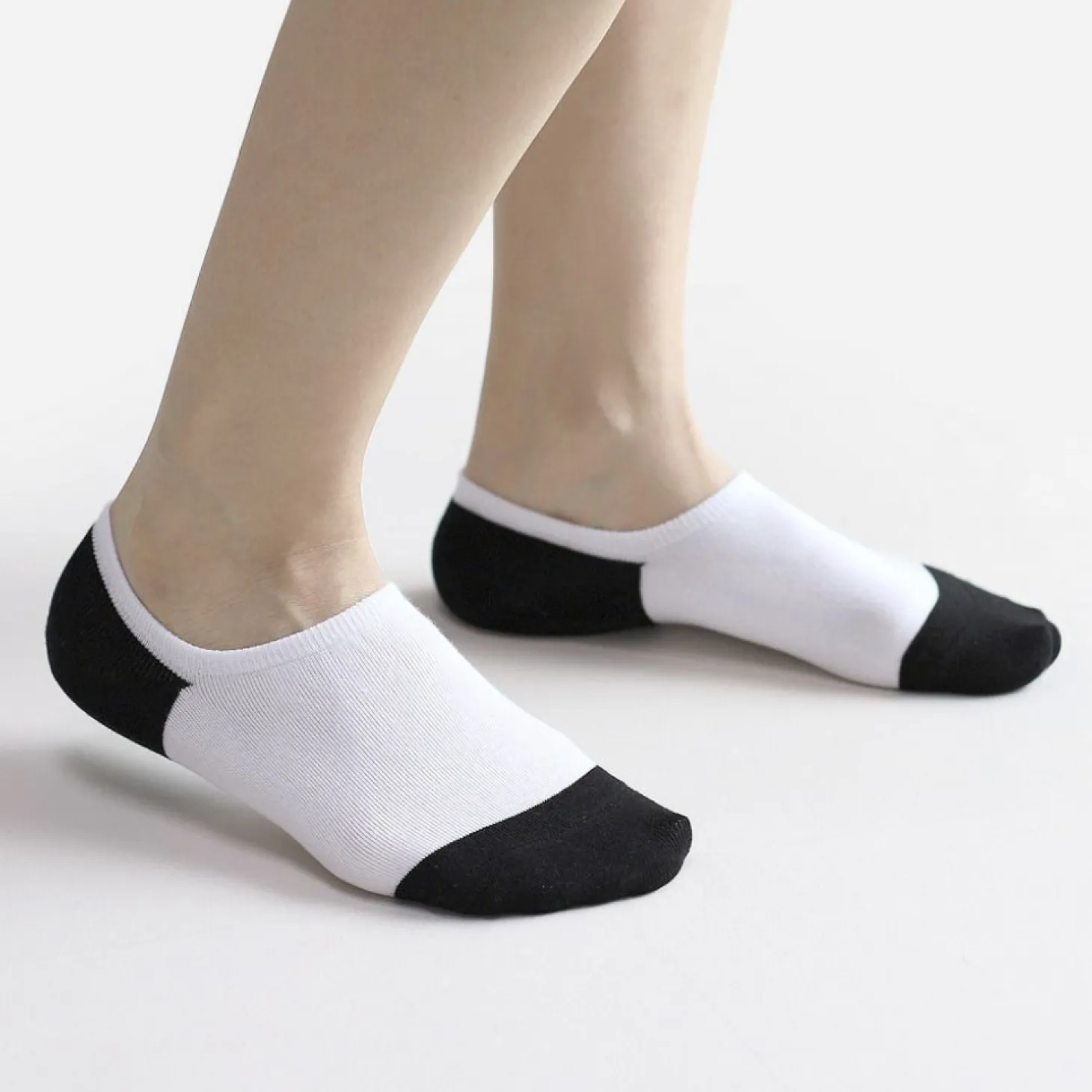 Color Point No Show Women Socks