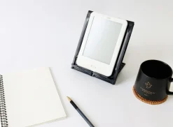 Compact Foldable Stand v2