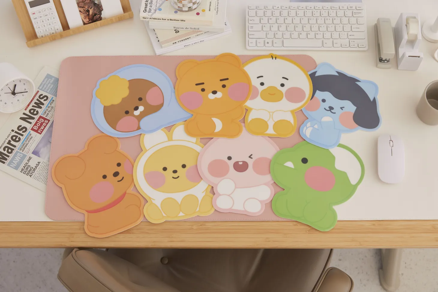 Frodo Baby Dreaming Mouse pad