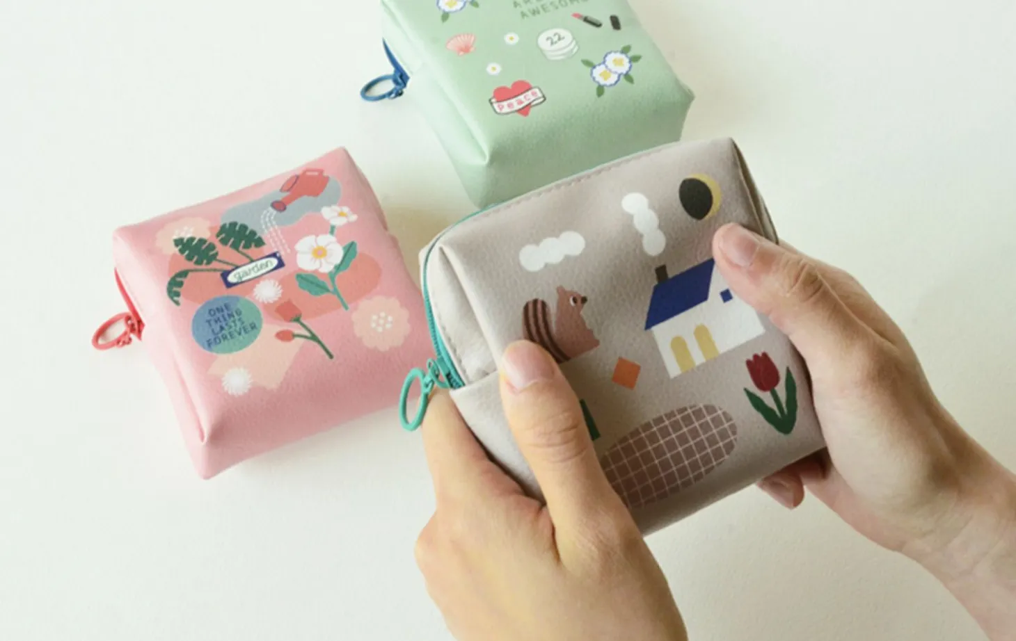 Illustrated Mini Zip Pouch