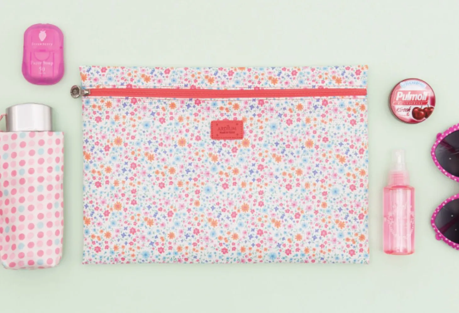 Large Summer Mesh Flat Pouch