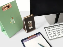 Literature A5 Standing Clipboard