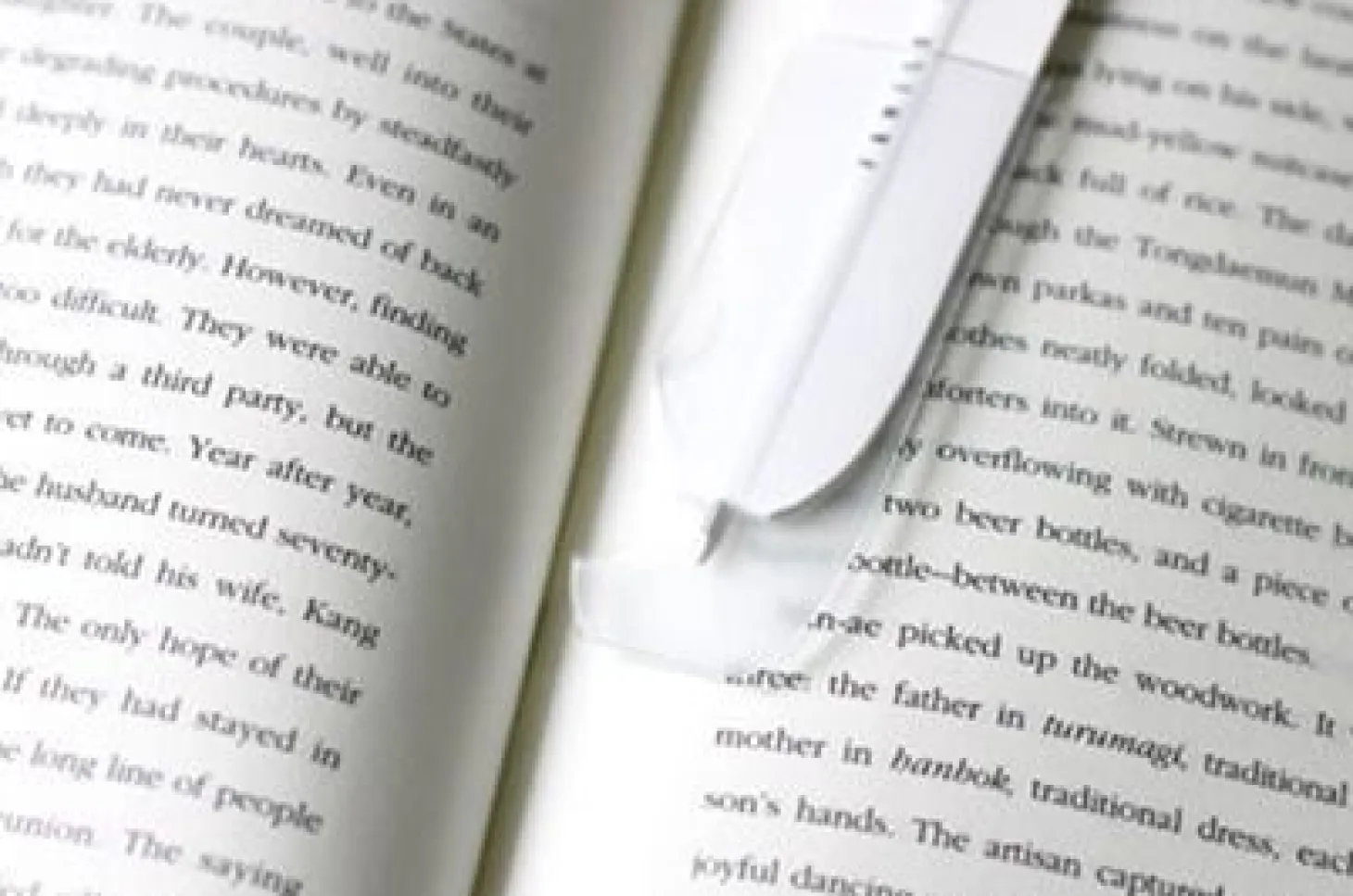 Slim Bookmark Pen