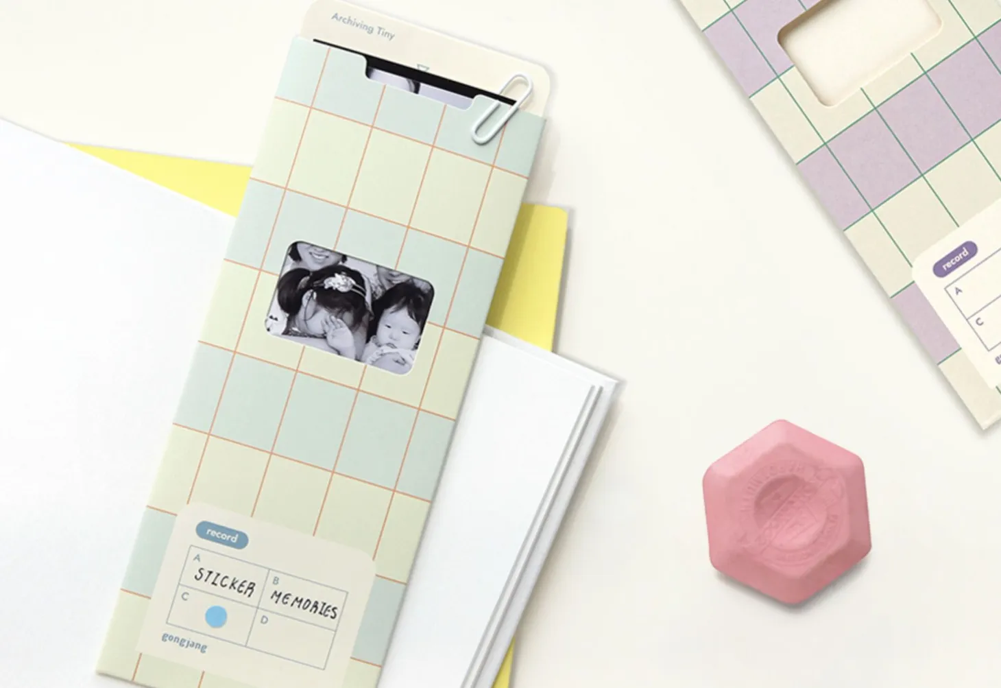 Slim Tiny Archiving Pocket Holder