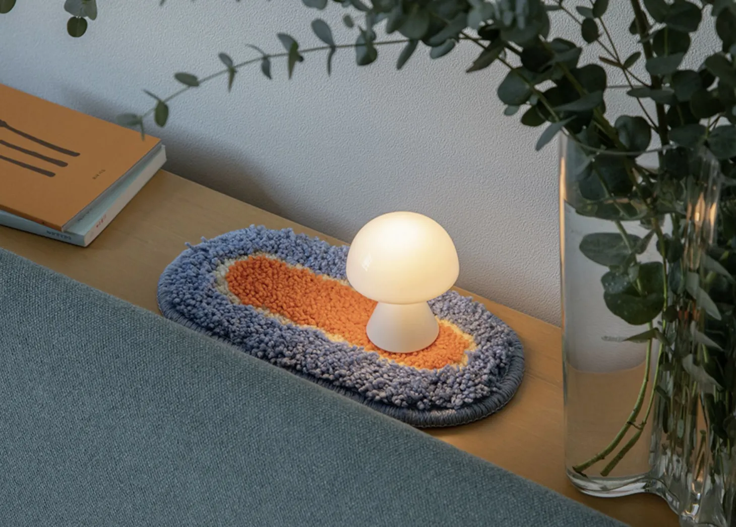 Small Life & Pieces Point Rug